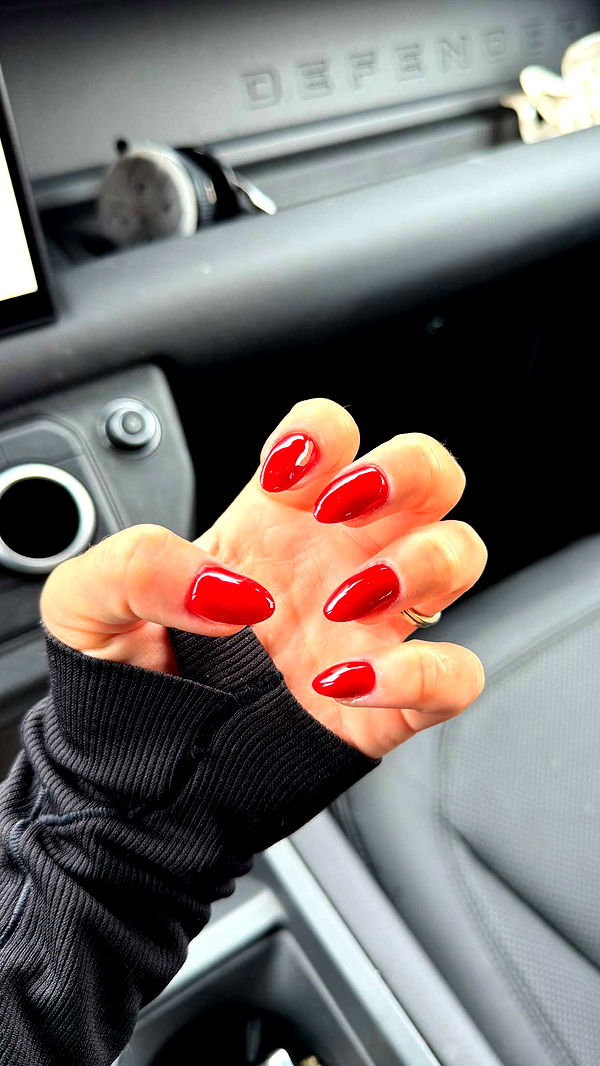 emilyelizabbeth image ~ Altpins