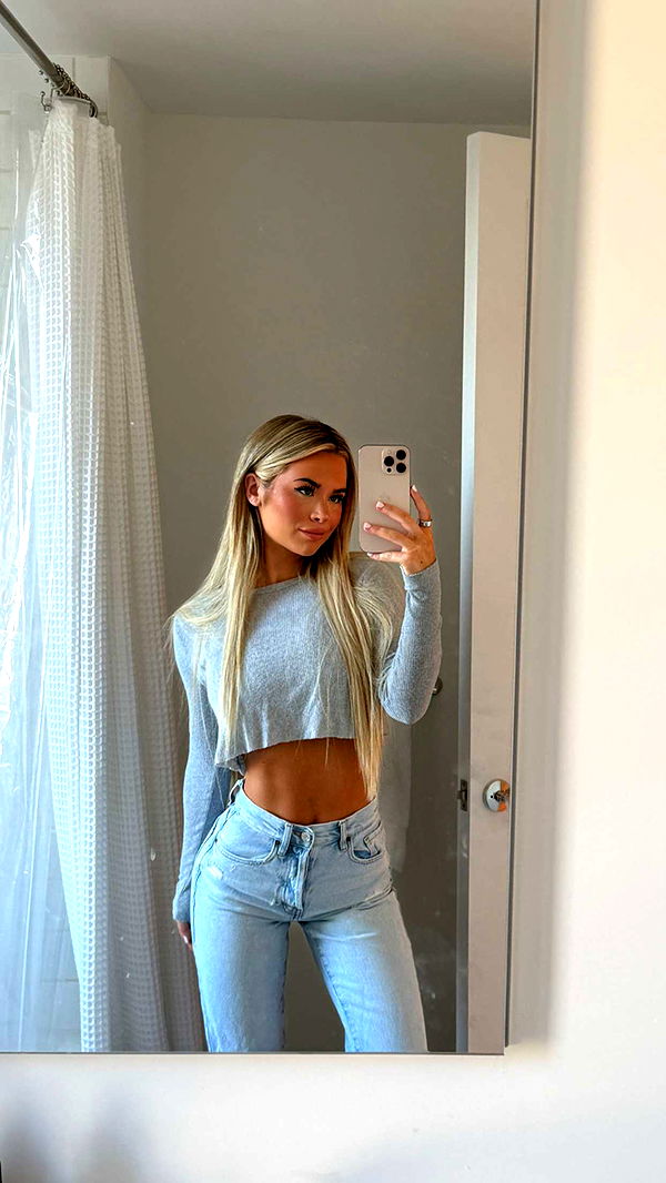 emilyelizabbeth image ~ Altpins