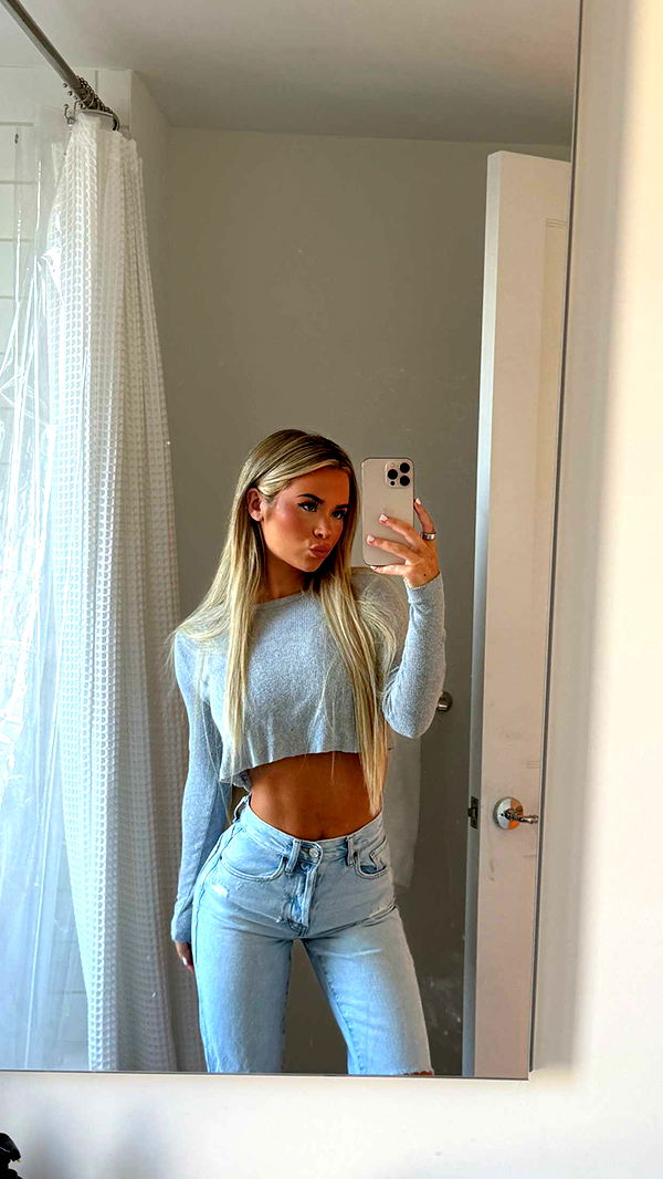 emilyelizabbeth image ~ Altpins