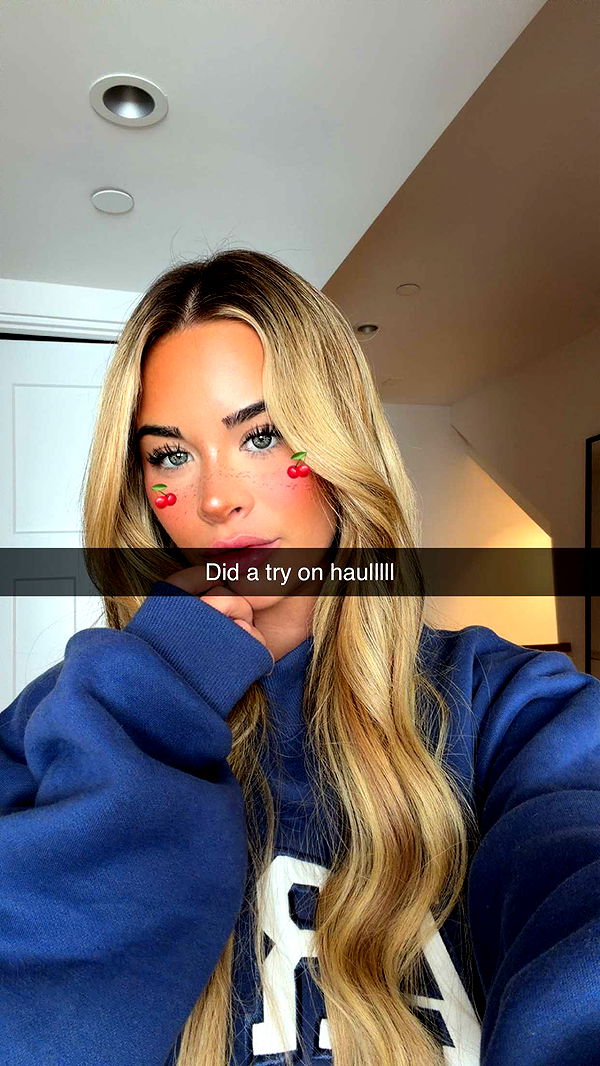 emilyelizabbeth image ~ Altpins