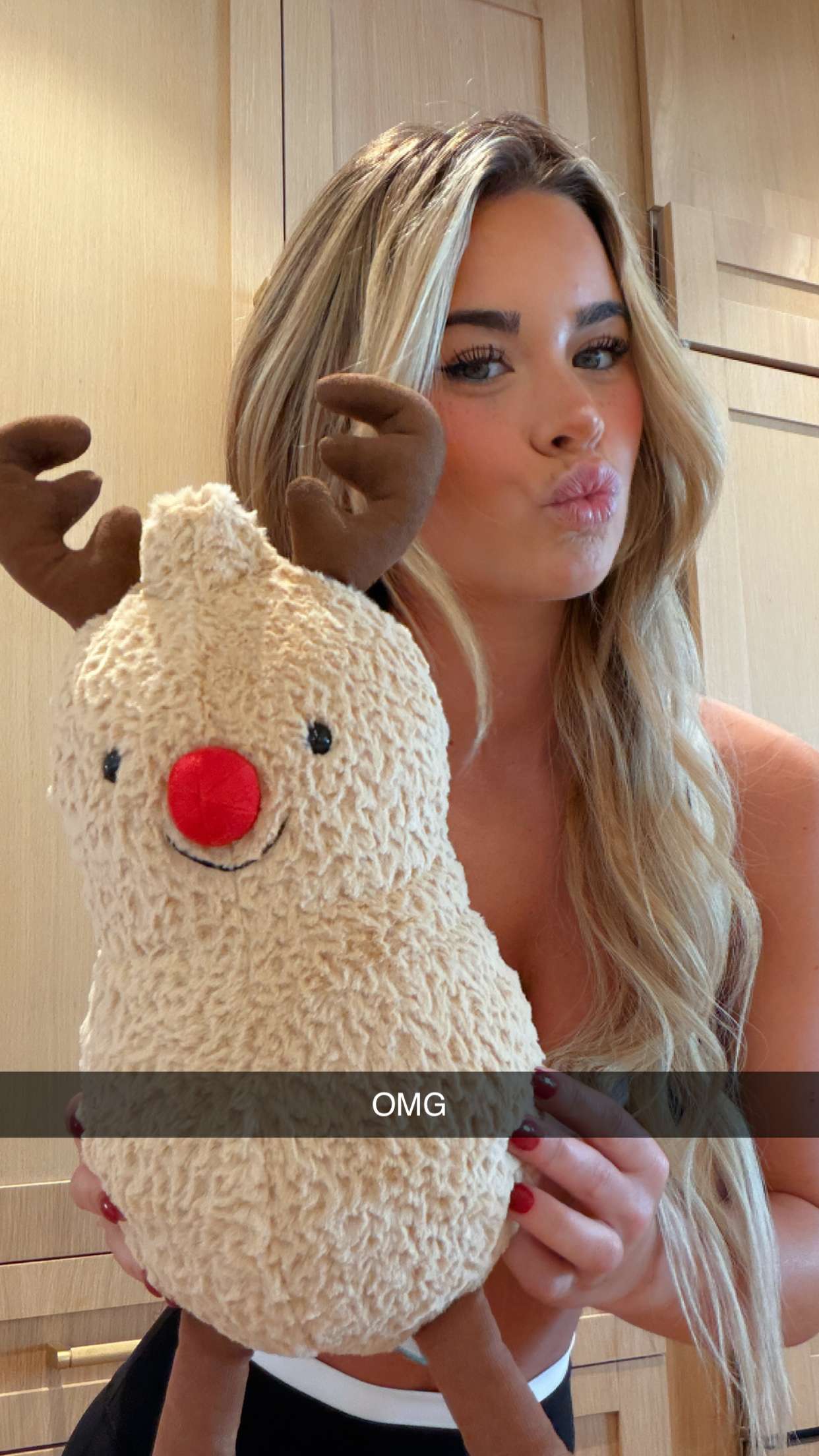 emilyelizabbeth snapchat image archive image