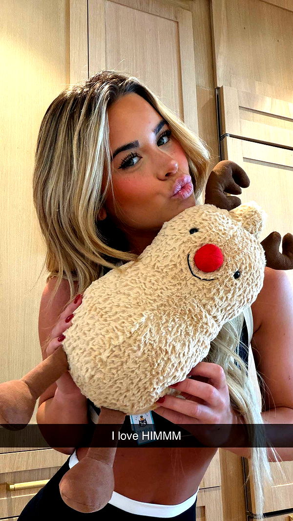 emilyelizabbeth image ~ Altpins