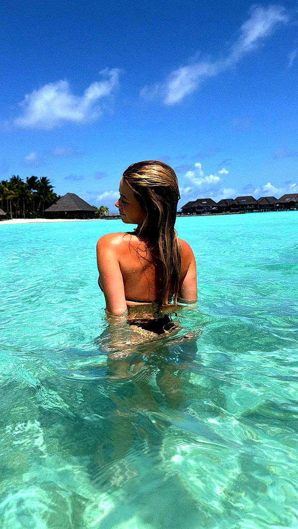 emilyelizabbeth image ~ Altpins