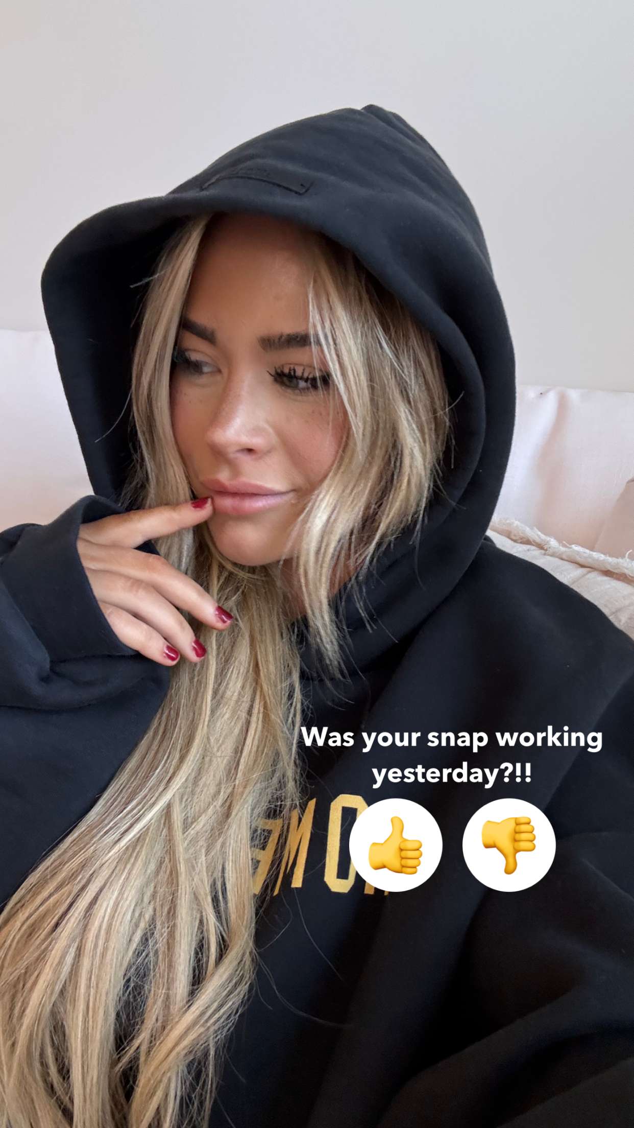 emilyelizabbeth snapchat image archive image