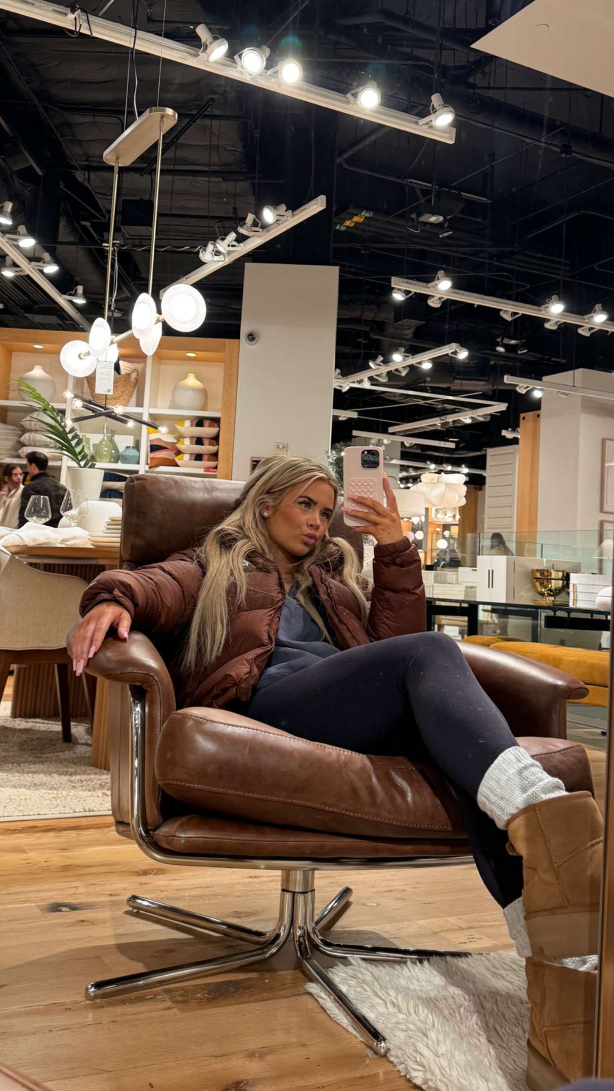 emilyelizabbeth snapchat image archive image