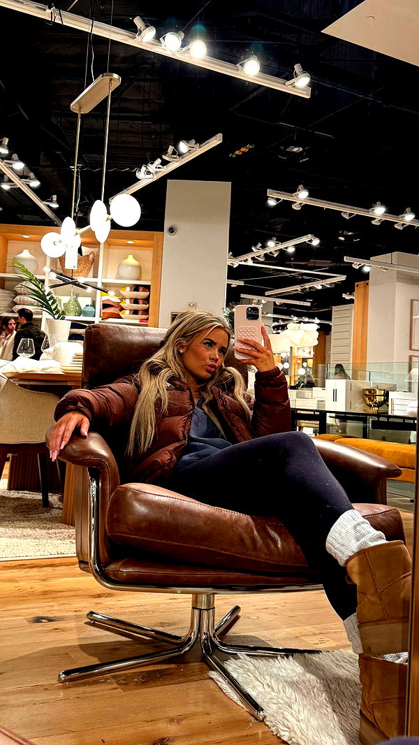 emilyelizabbeth image ~ Altpins