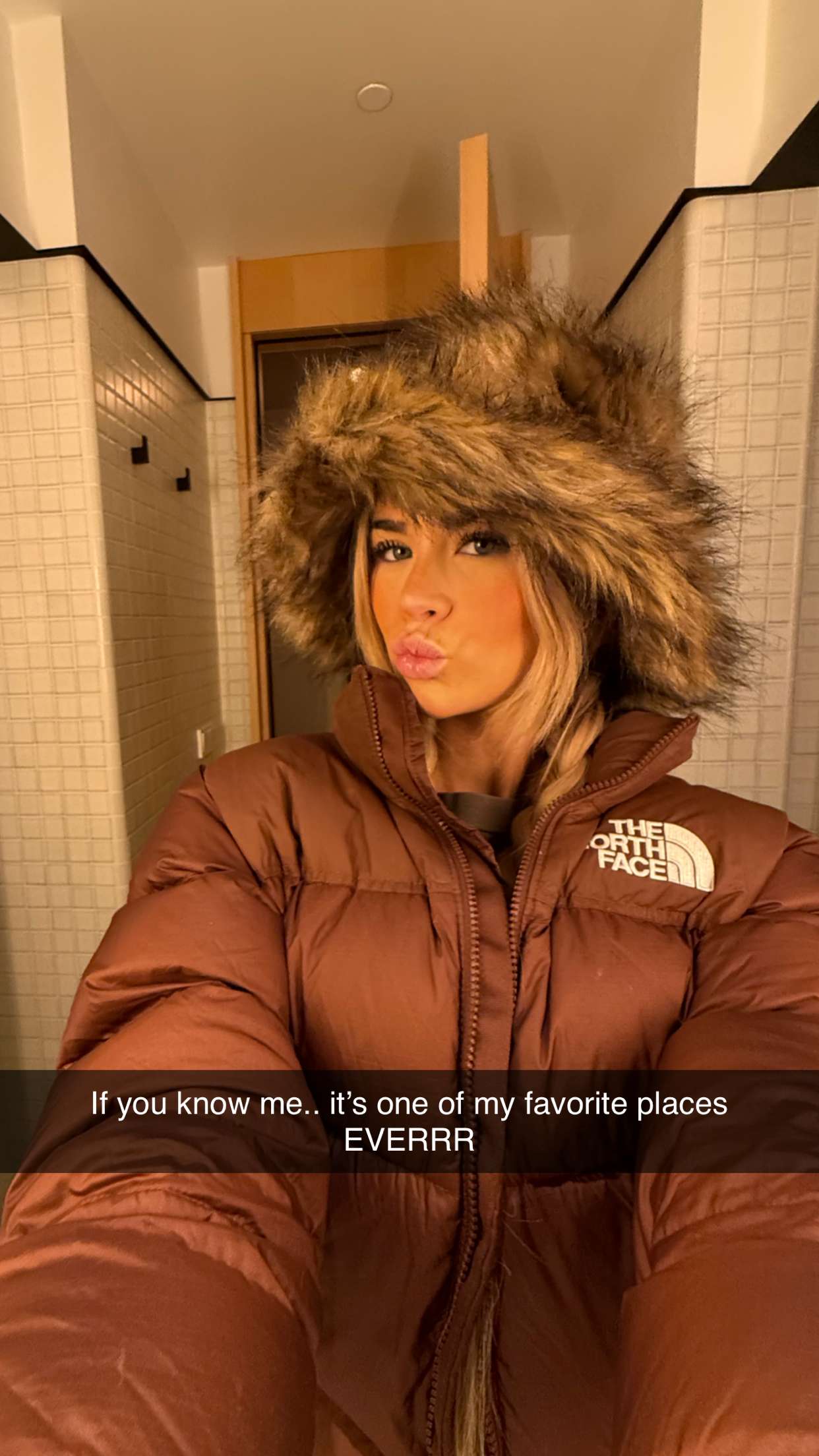 emilyelizabbeth snapchat image archive image