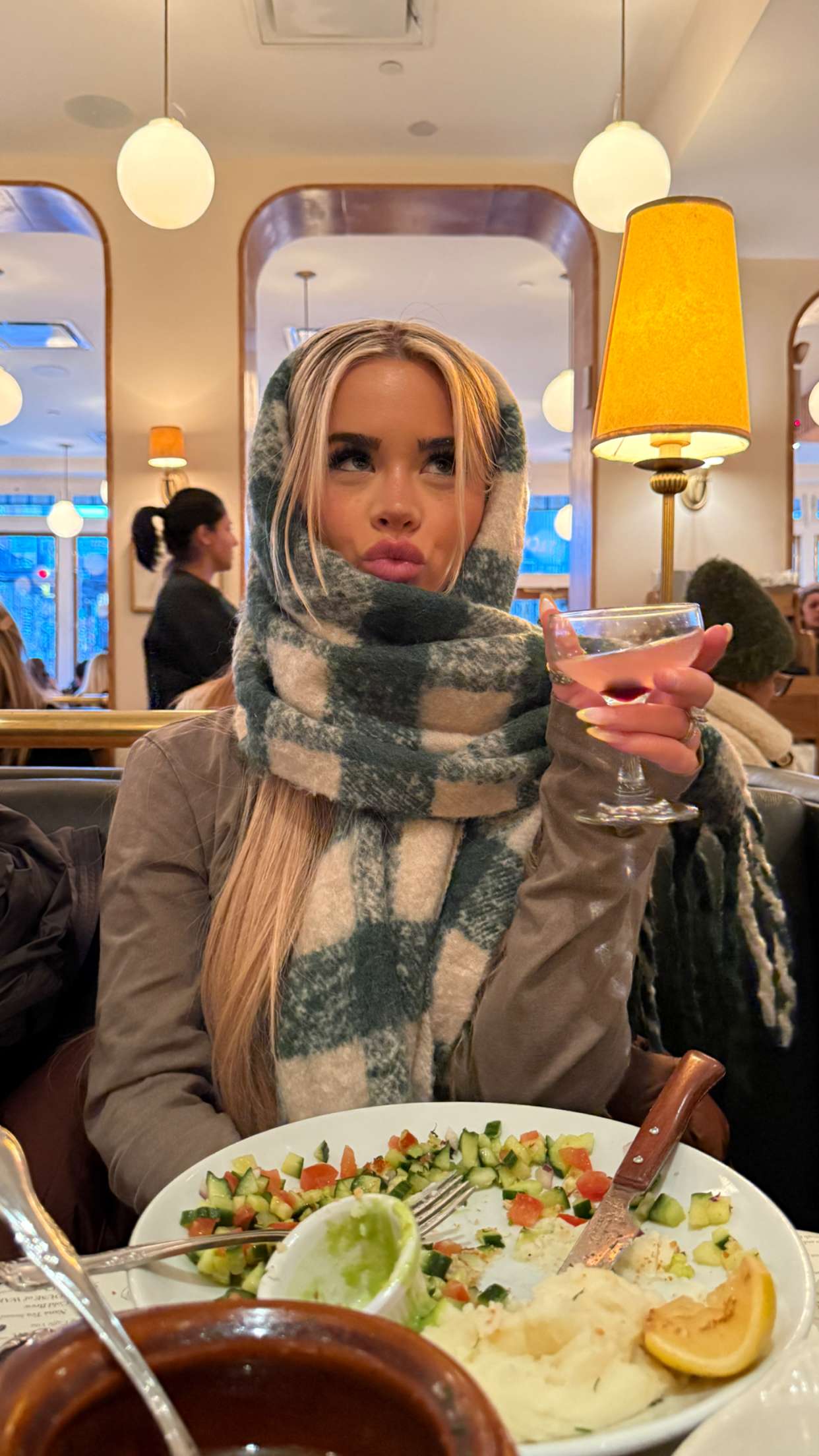 emilyelizabbeth snapchat image archive image