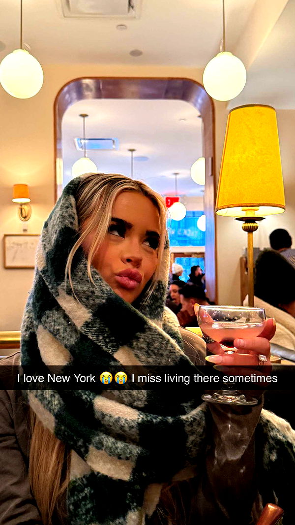 emilyelizabbeth image ~ Altpins