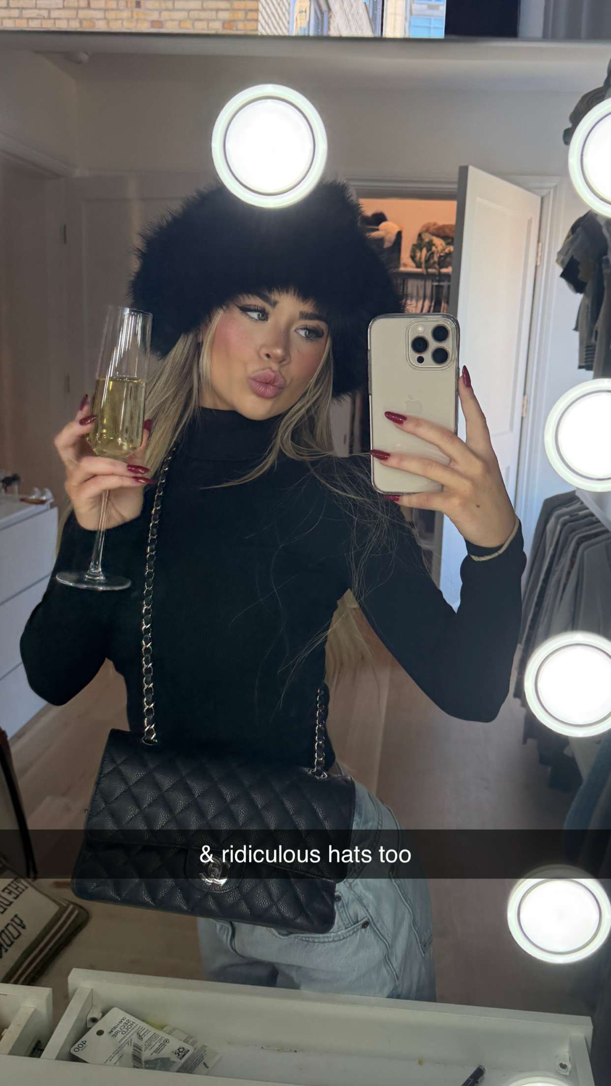 emilyelizabbeth snapchat image archive image