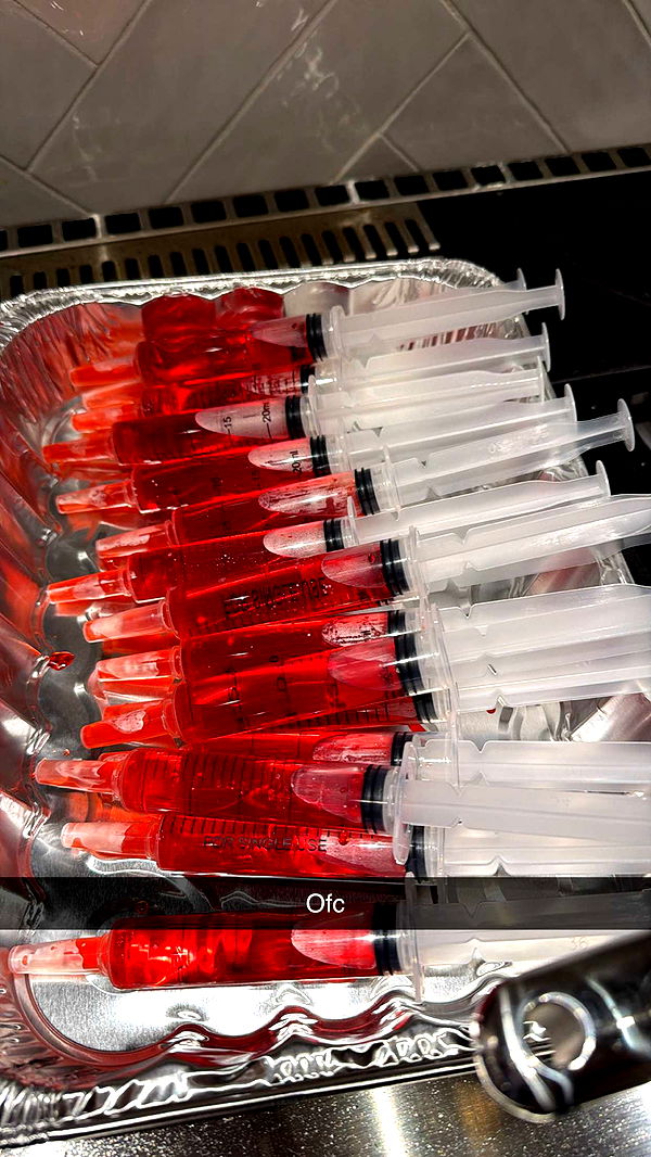 emilyelizabbeth image ~ Altpins