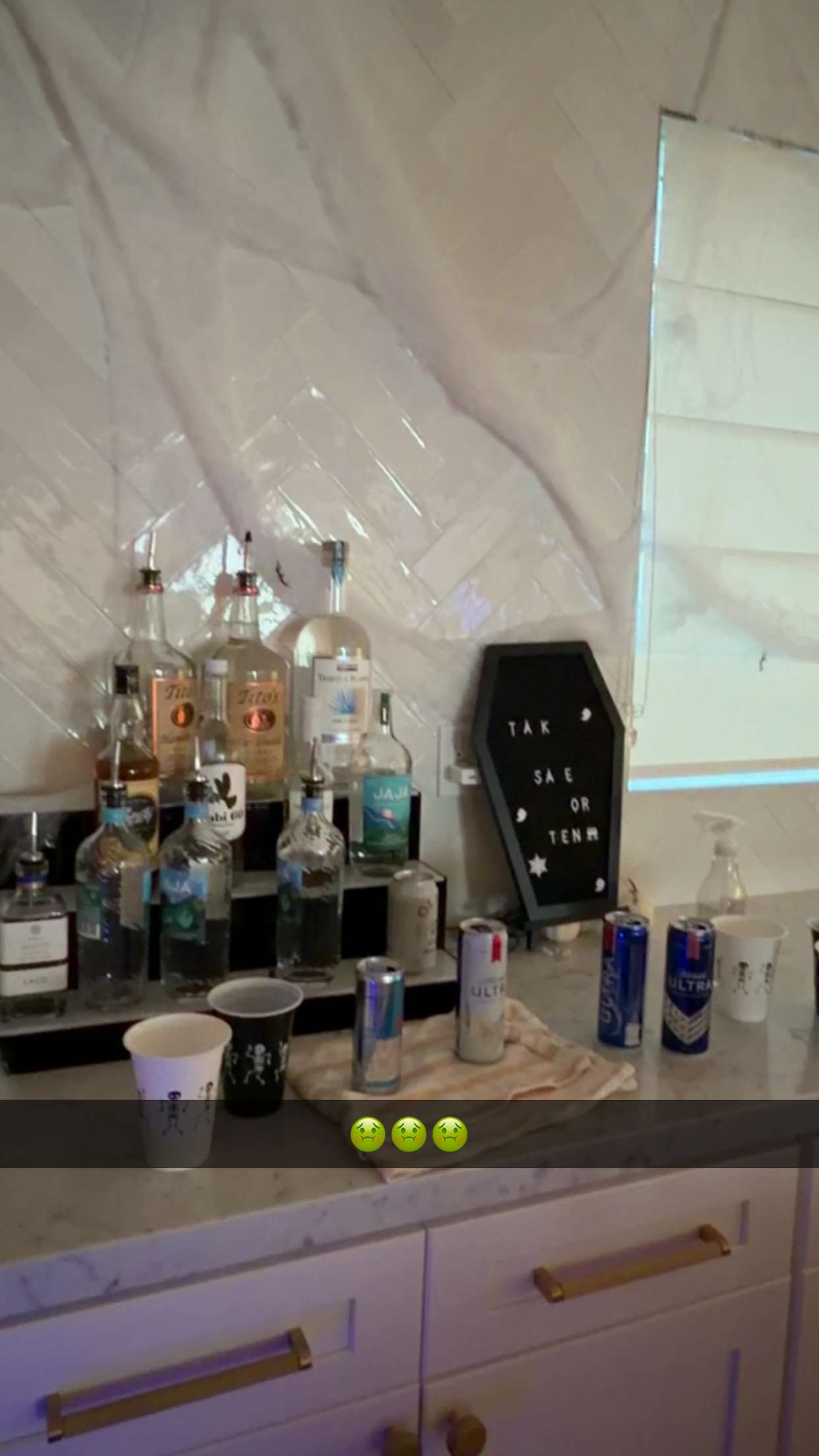 emilyelizabbeth snapchat image archive image