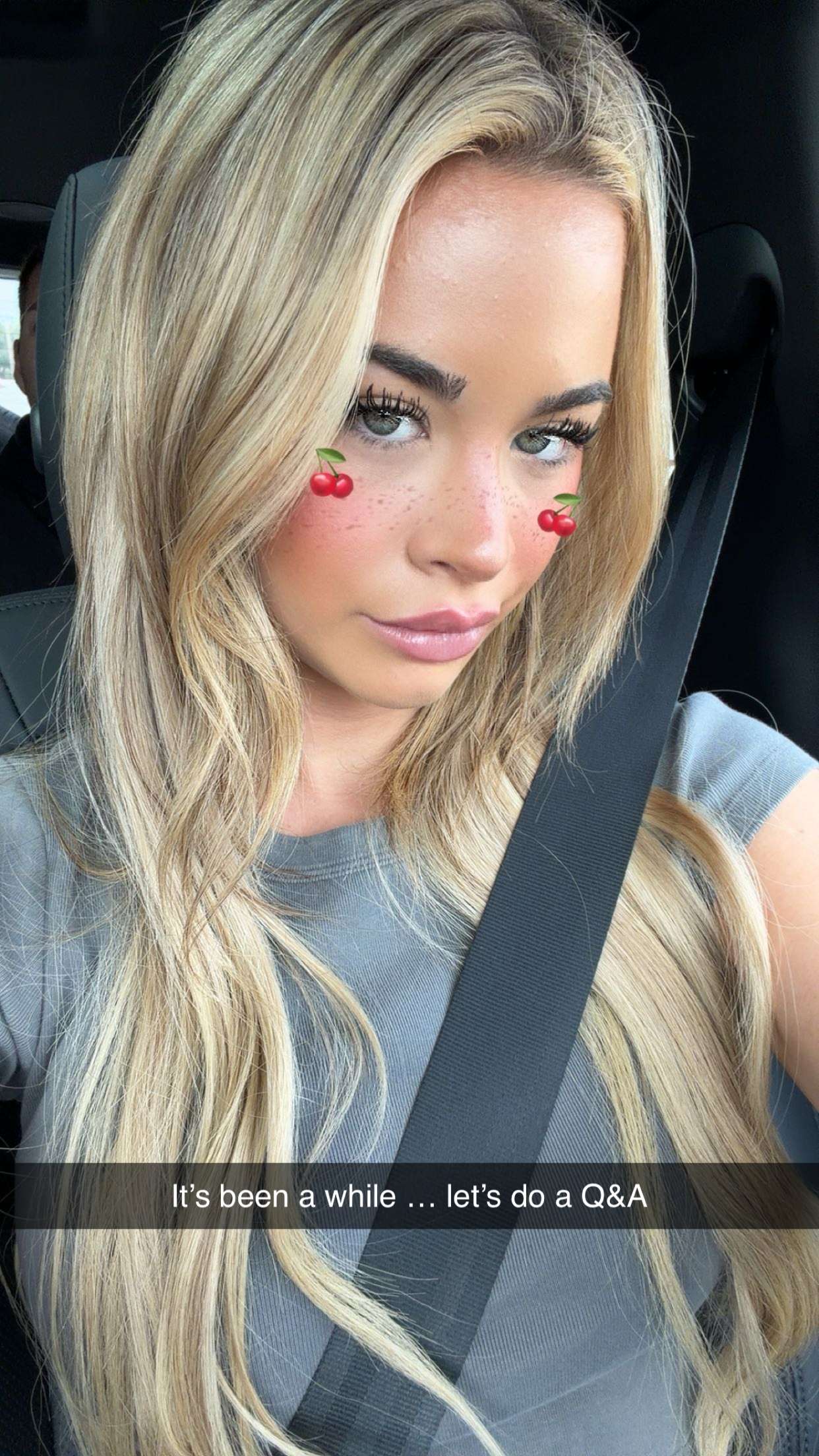 emilyelizabbeth snapchat image archive image