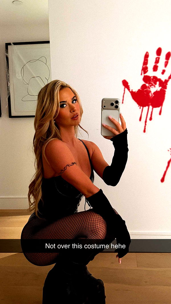 emilyelizabbeth image ~ Altpins