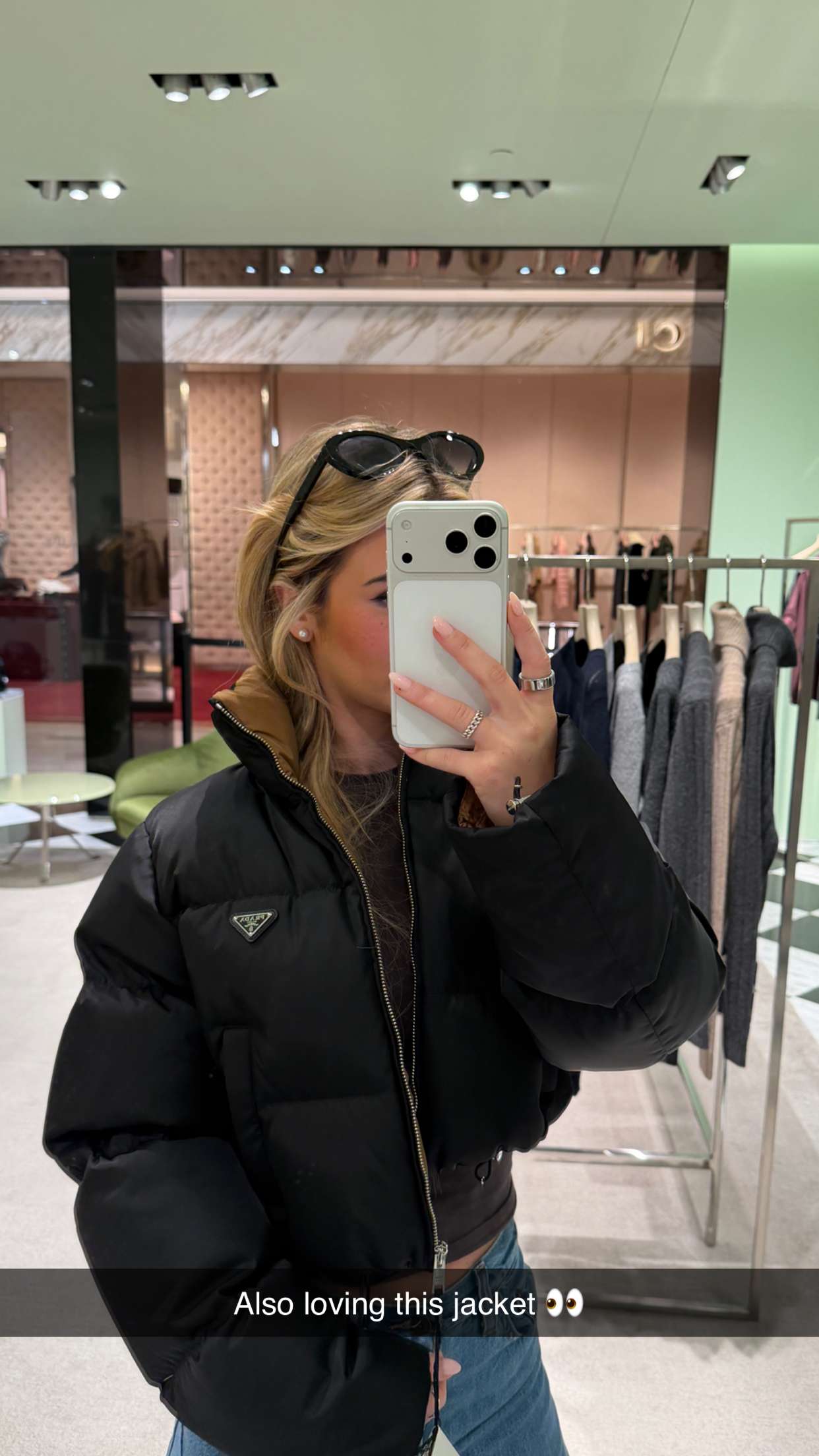 emilyelizabbeth snapchat image archive image