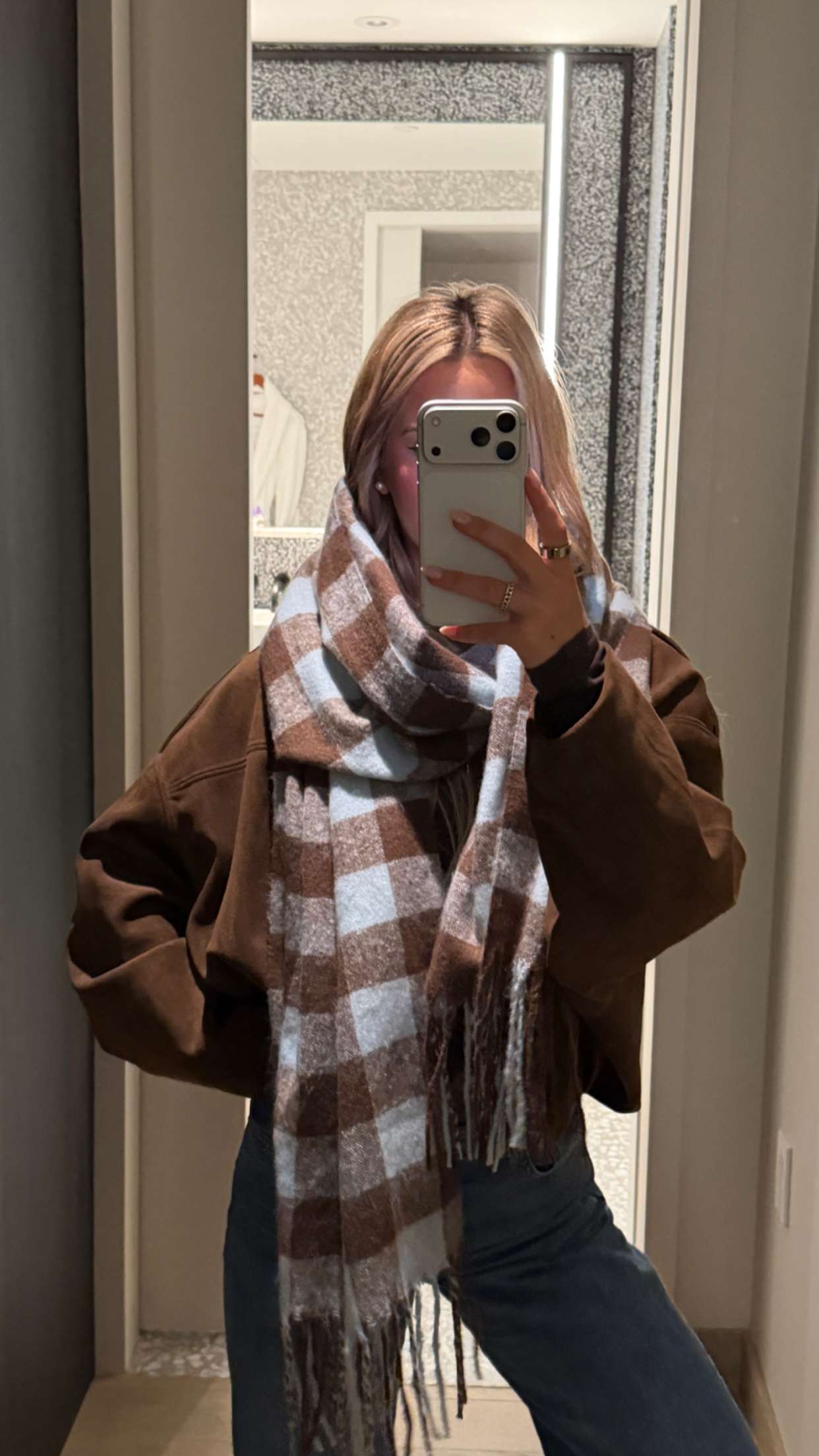 emilyelizabbeth snapchat image archive image