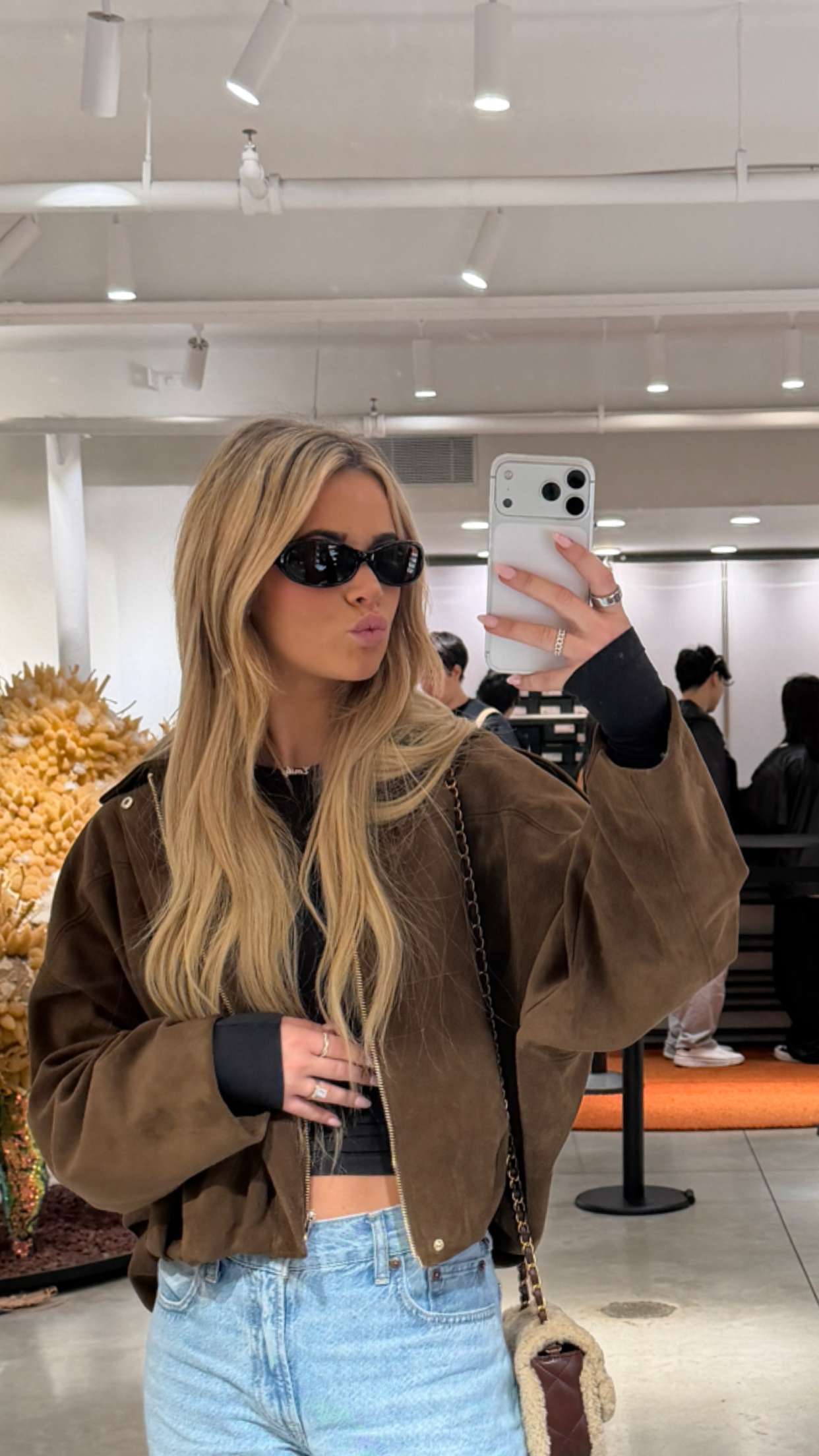 emilyelizabbeth snapchat image archive image