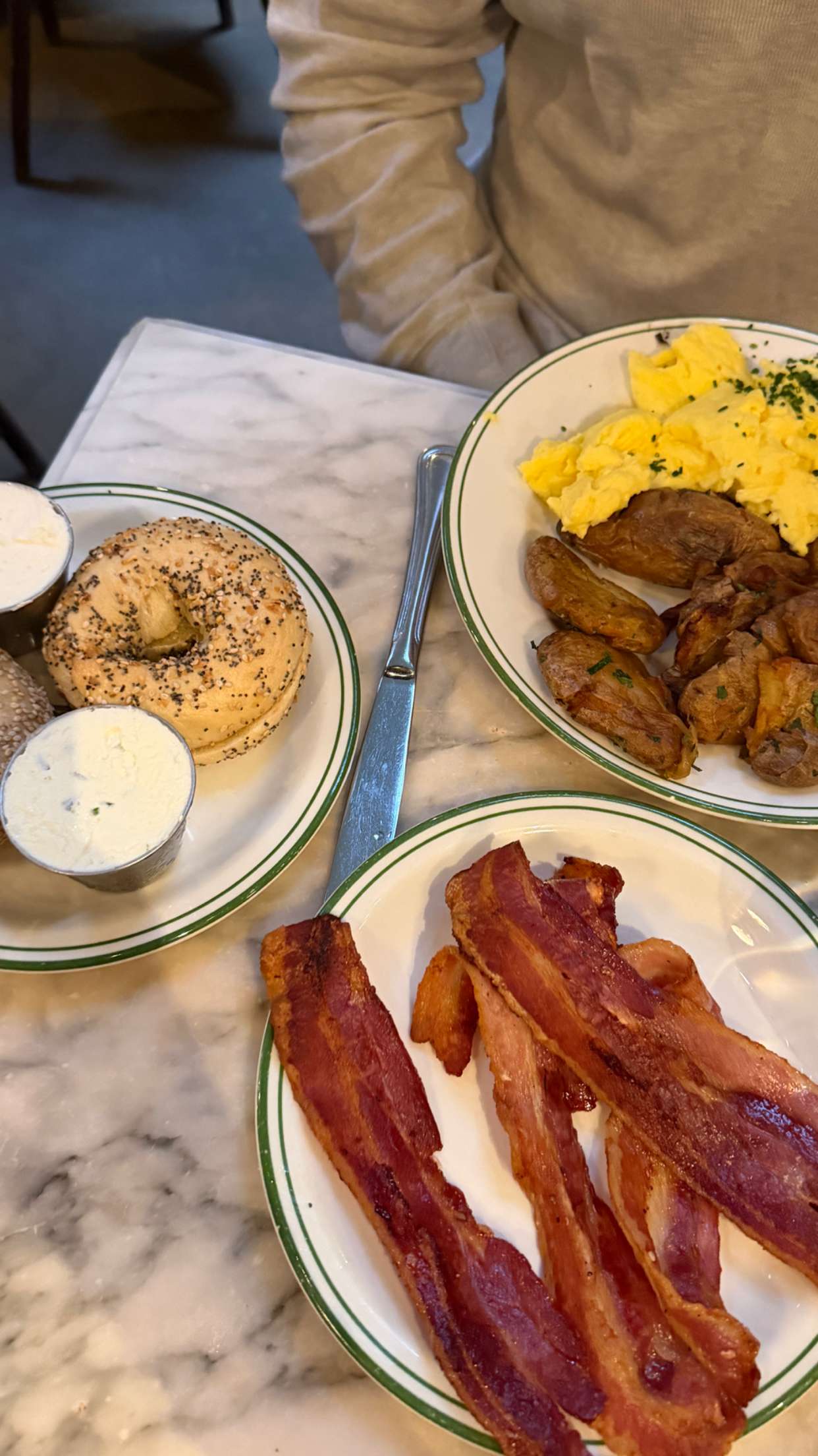 emilyelizabbeth snapchat image archive image