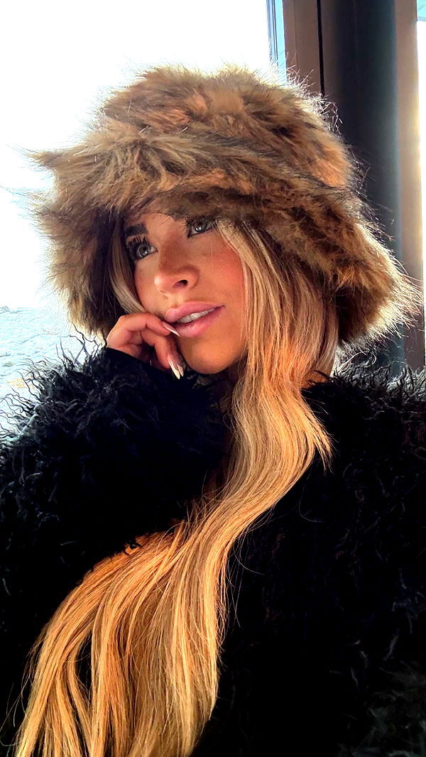 emilyelizabbeth image ~ Altpins