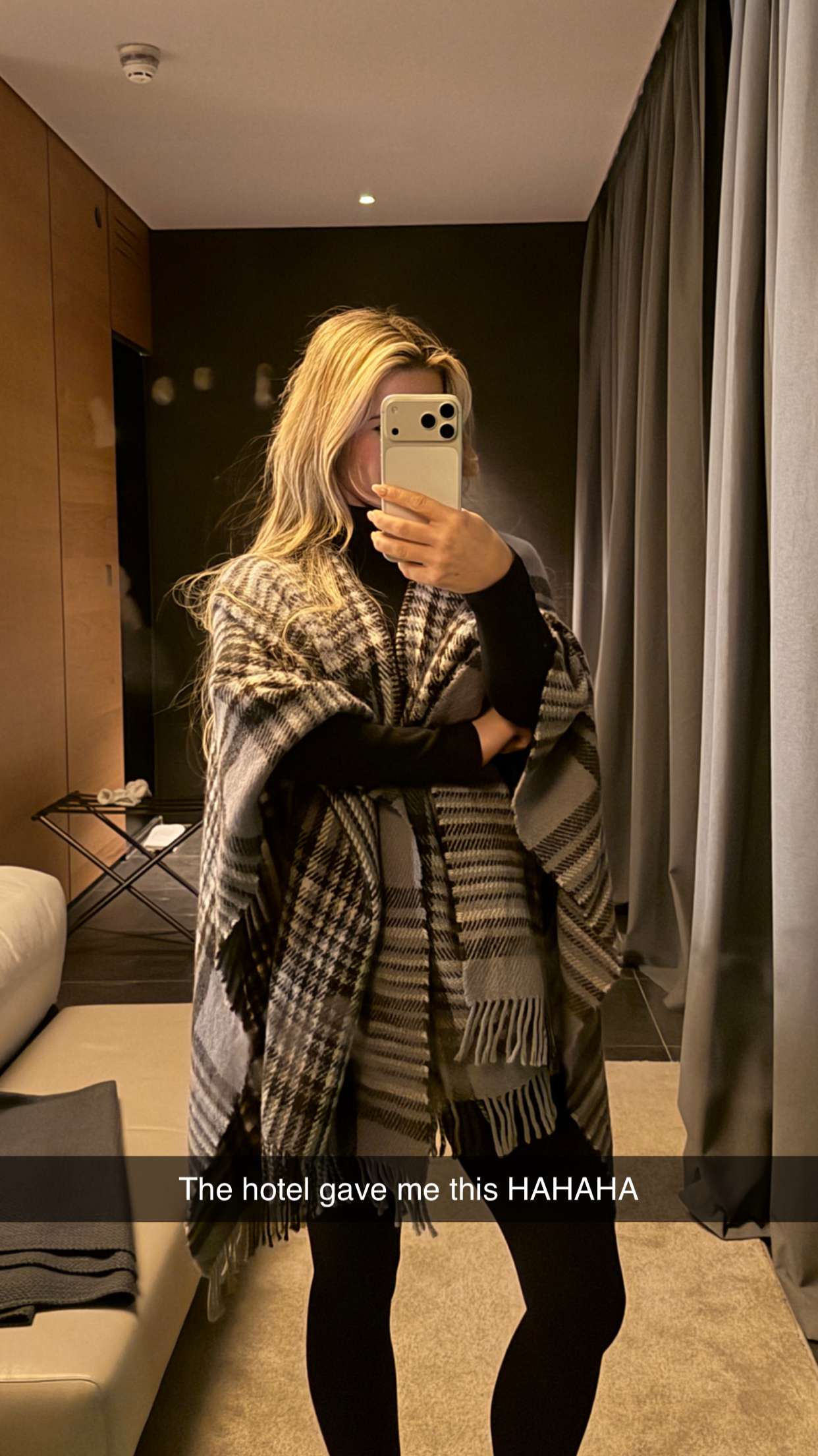 emilyelizabbeth snapchat image archive image