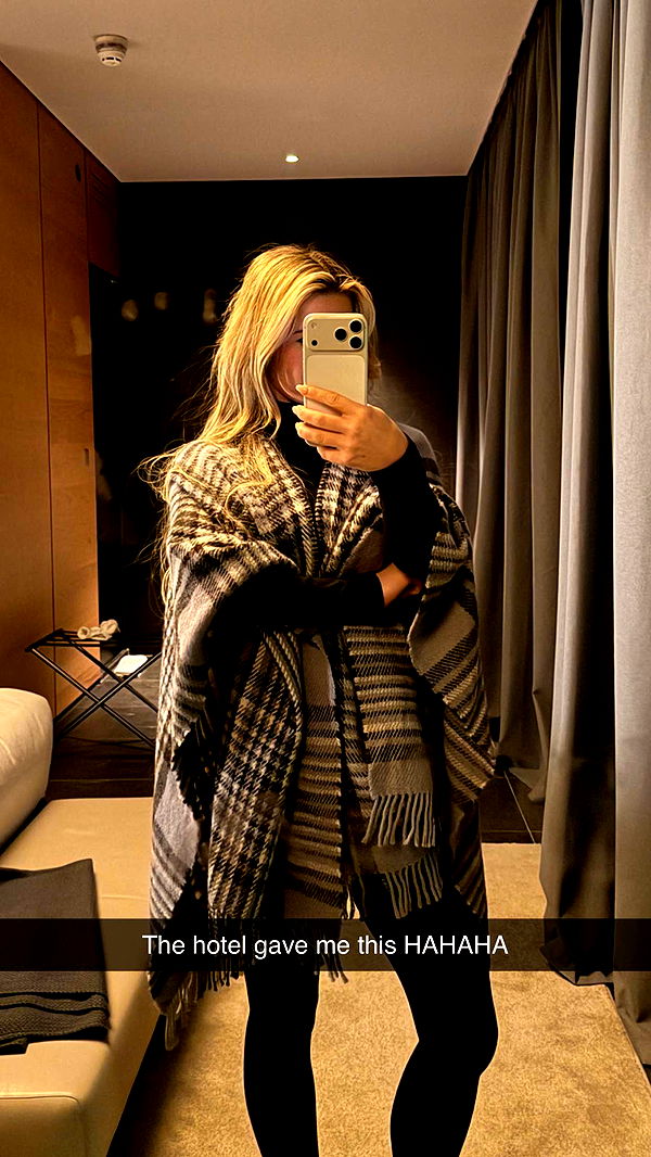 emilyelizabbeth image ~ Altpins