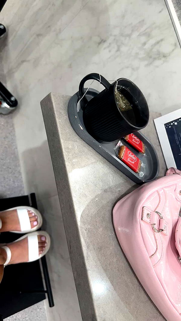 emxllouise image ~ Altpins