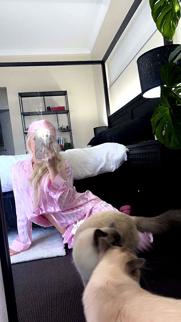 emxllouise image ~ Altpins