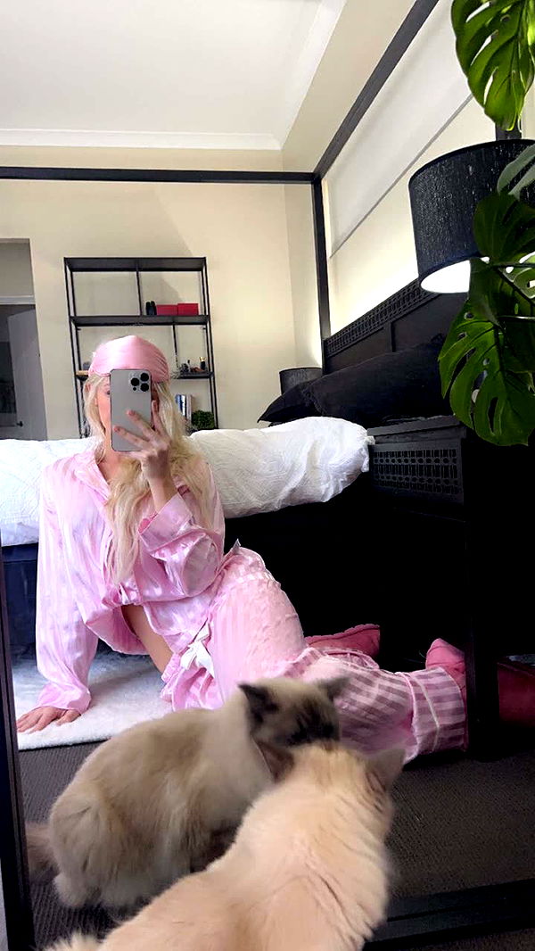 emxllouise image ~ Altpins