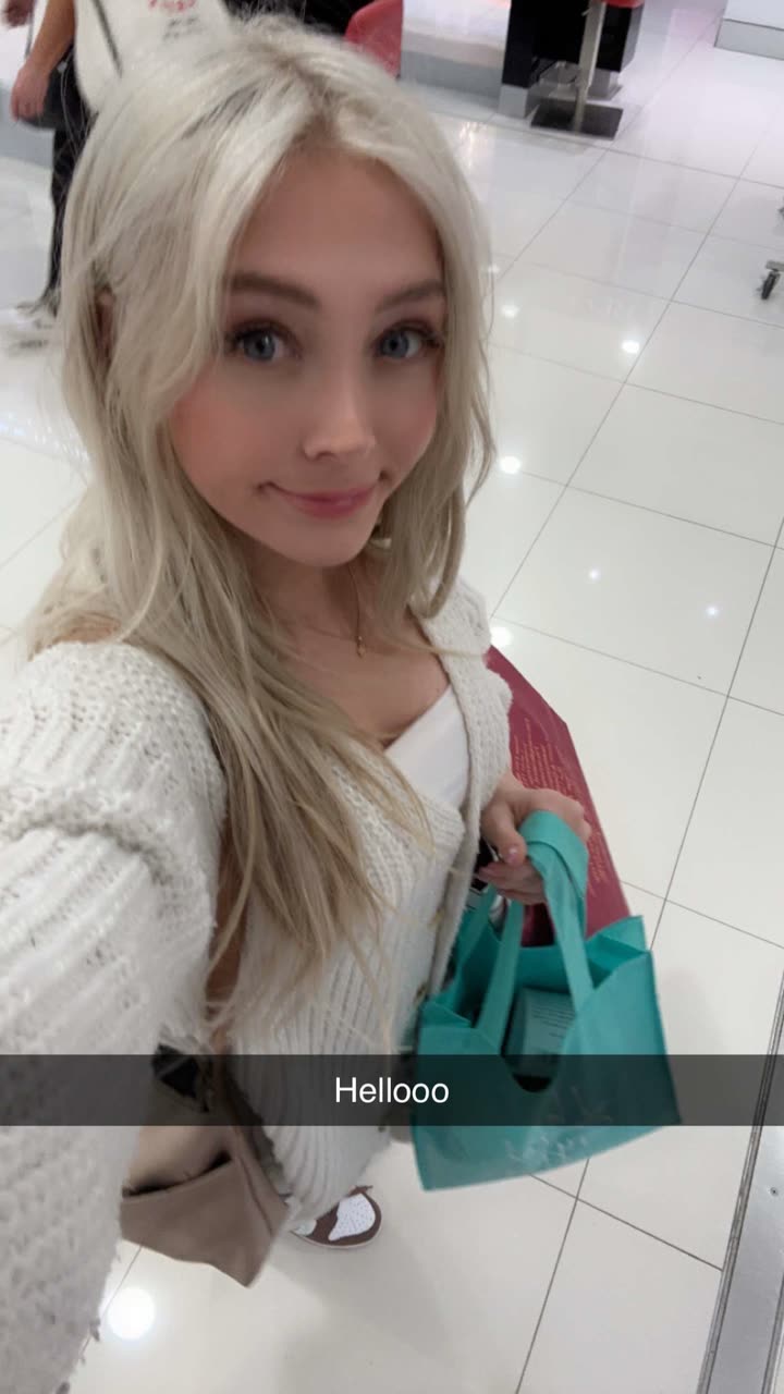 emxllouise snapchat image archive image