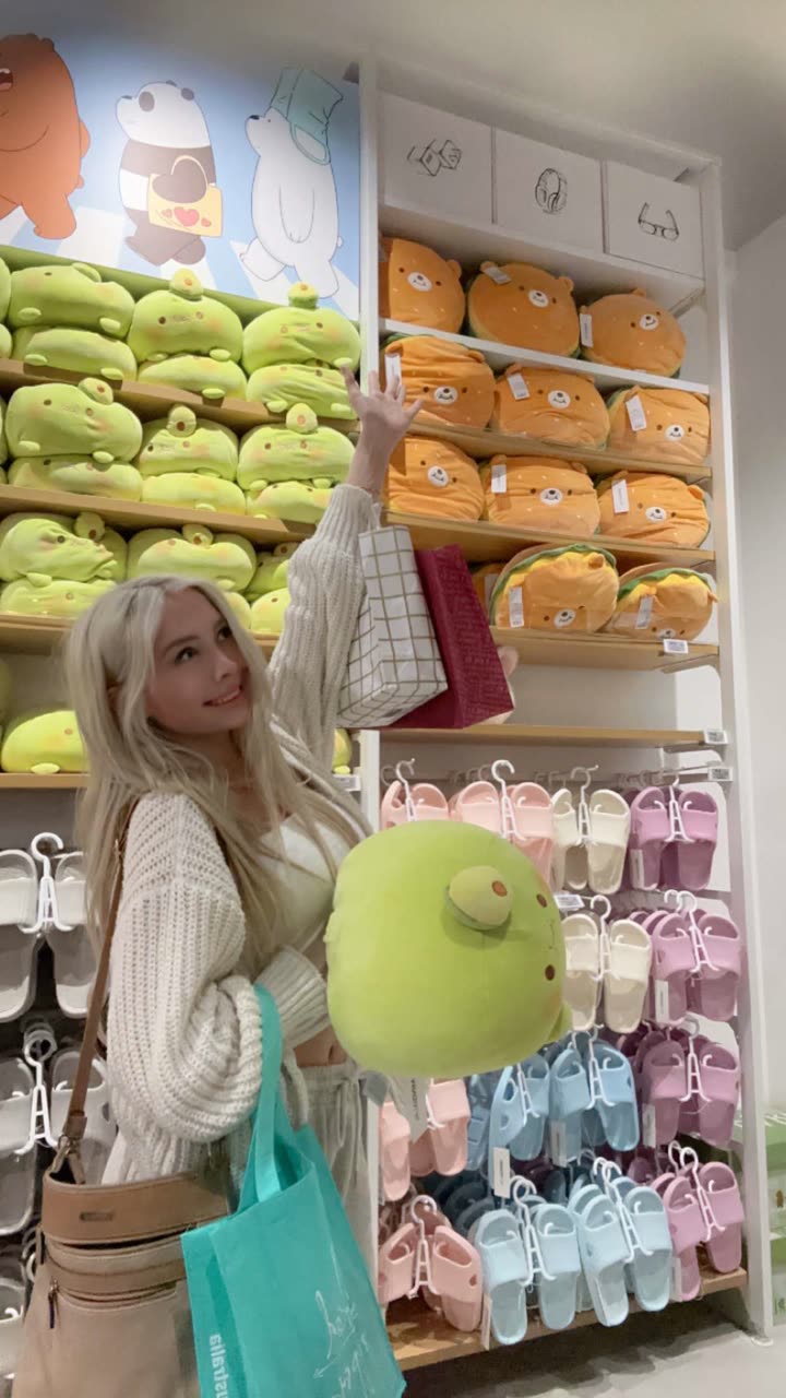 emxllouise snapchat image archive image