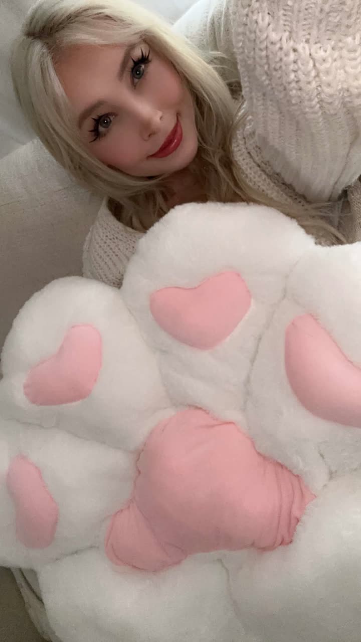 emxllouise snapchat image archive image