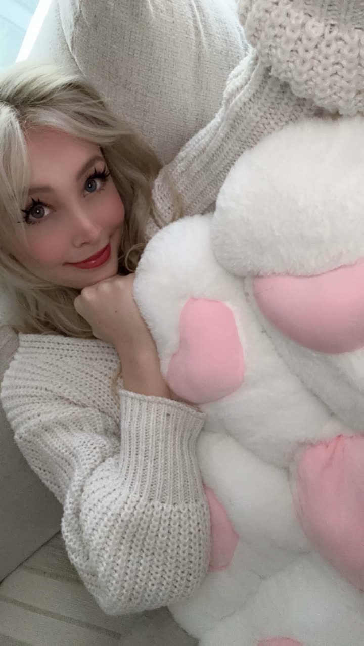 emxllouise snapchat image archive image