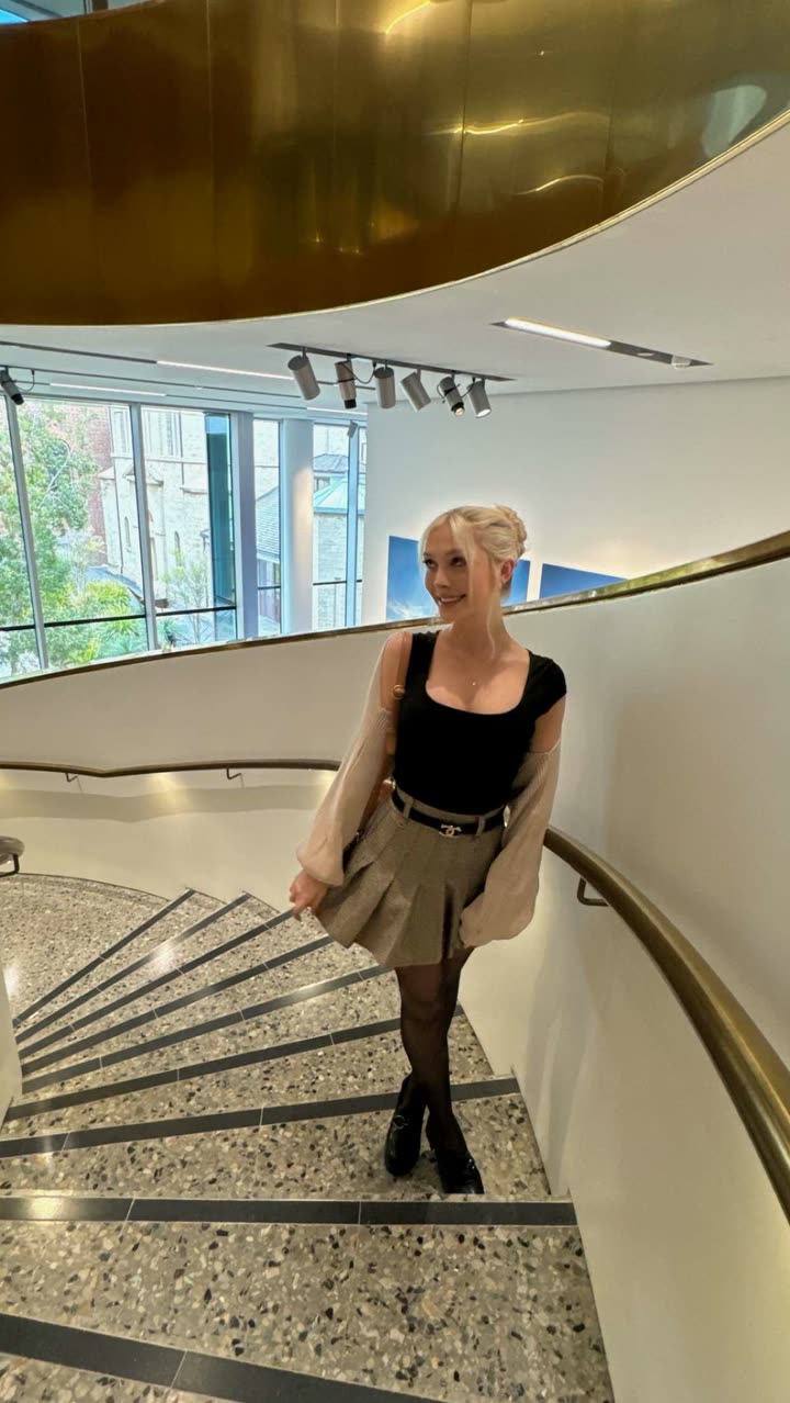 emxllouise snapchat image archive image