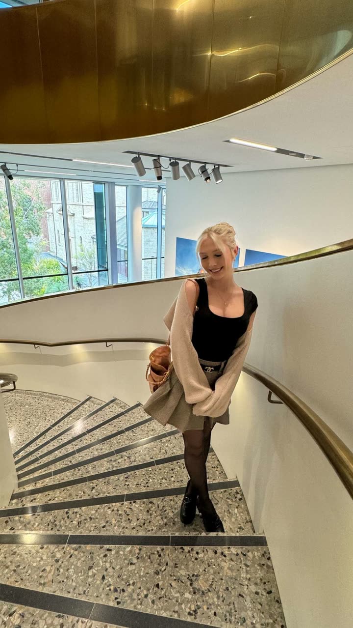 emxllouise snapchat image archive image