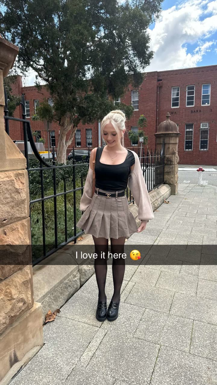 emxllouise snapchat image archive image