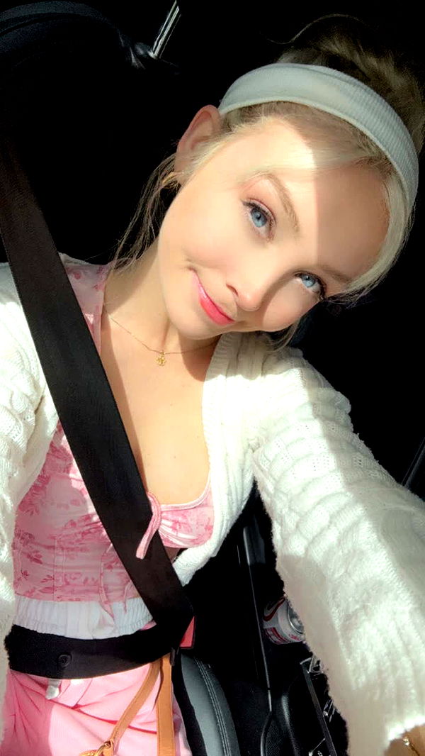 emxllouise image ~ Altpins