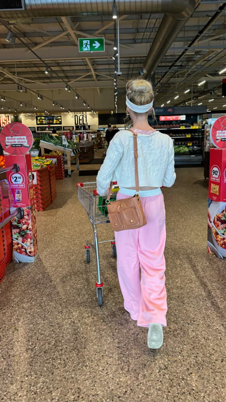 emxllouise snapchat image archive image