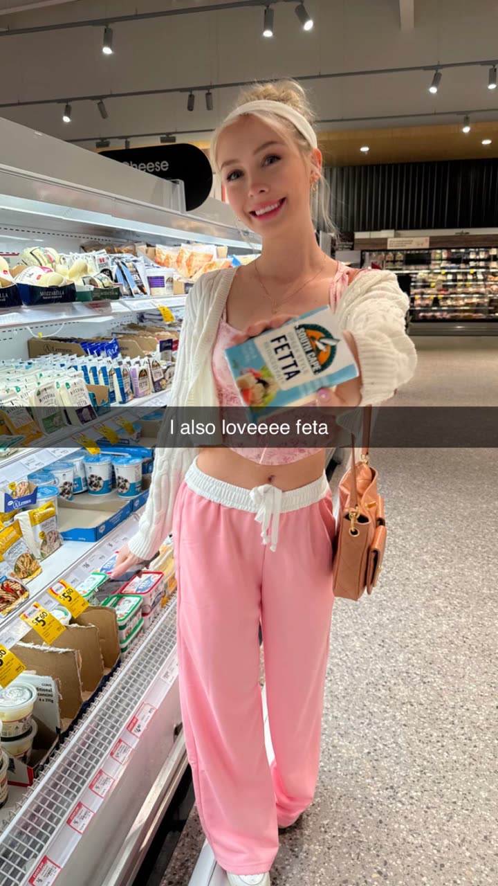 emxllouise snapchat image archive image