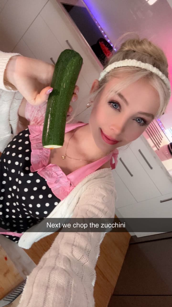 emxllouise snapchat image archive image