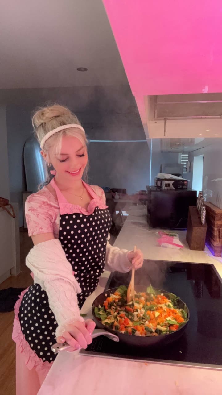 emxllouise snapchat image archive image