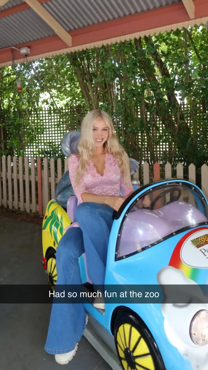 emxllouise snapchat image archive image