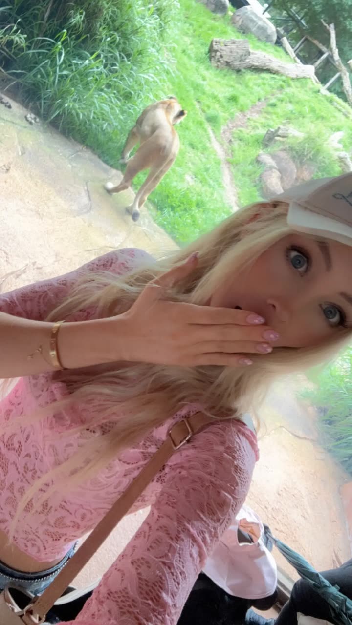 emxllouise snapchat image archive image