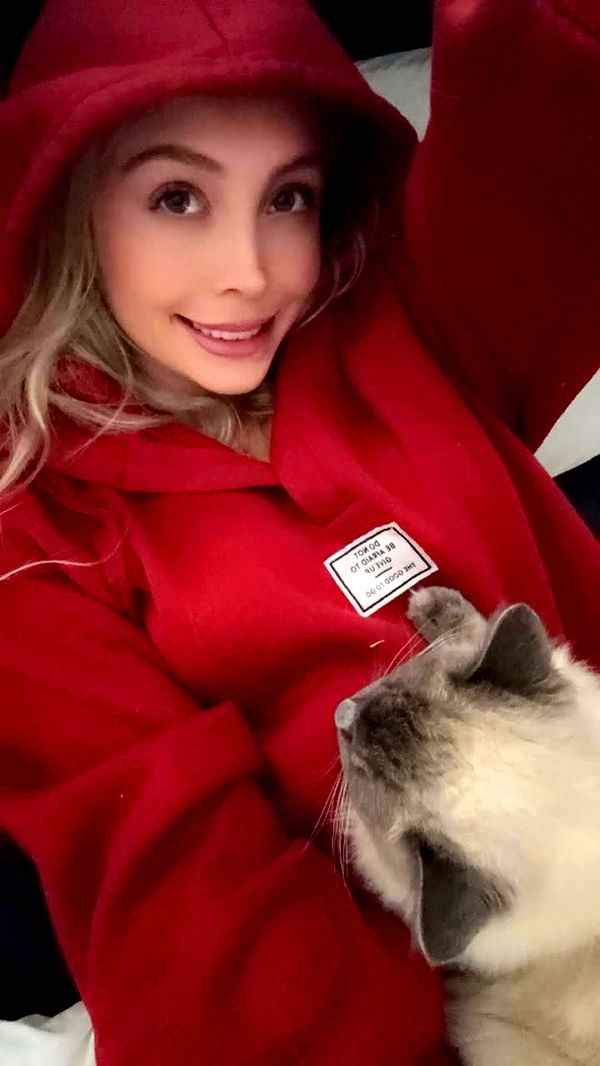 emxllouise image ~ Altpins