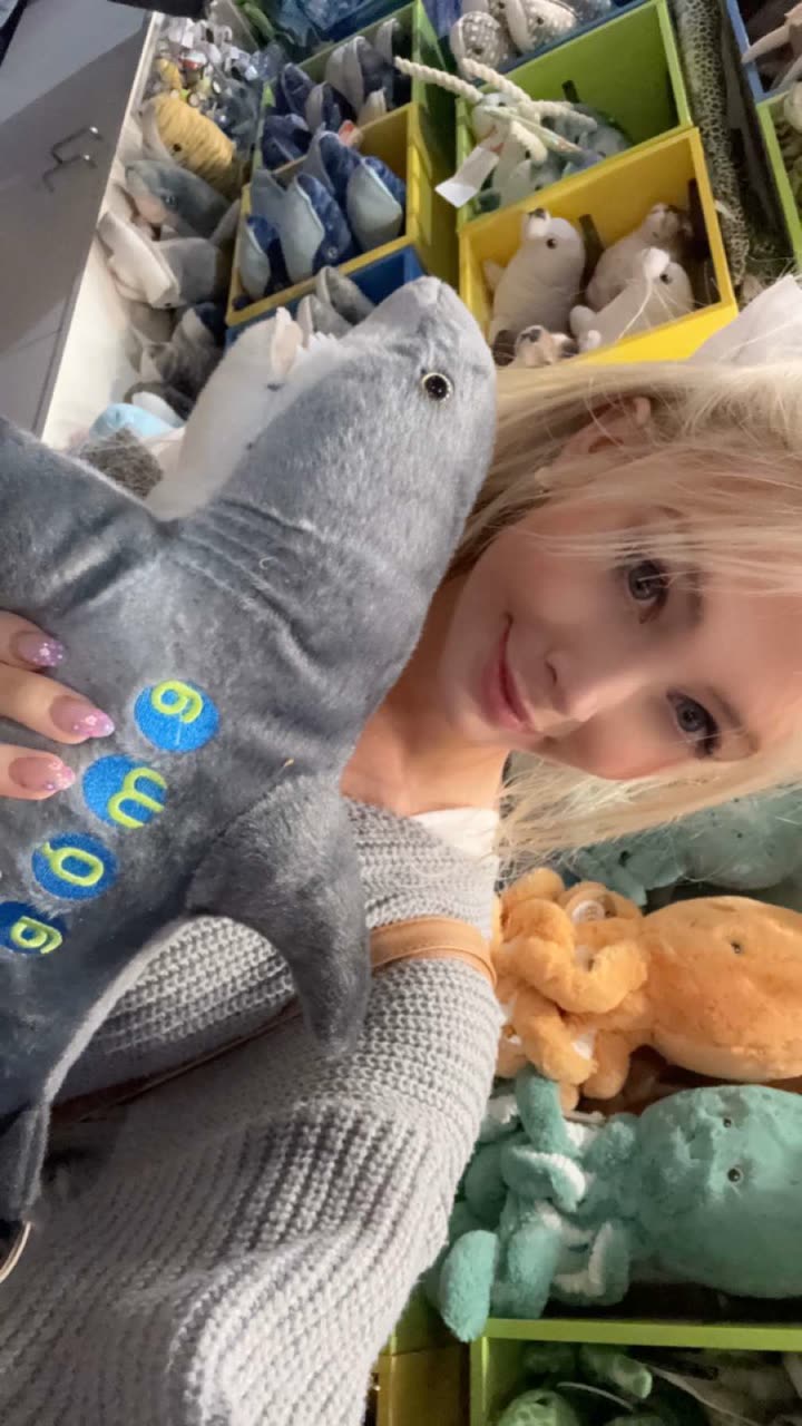 emxllouise snapchat image archive image