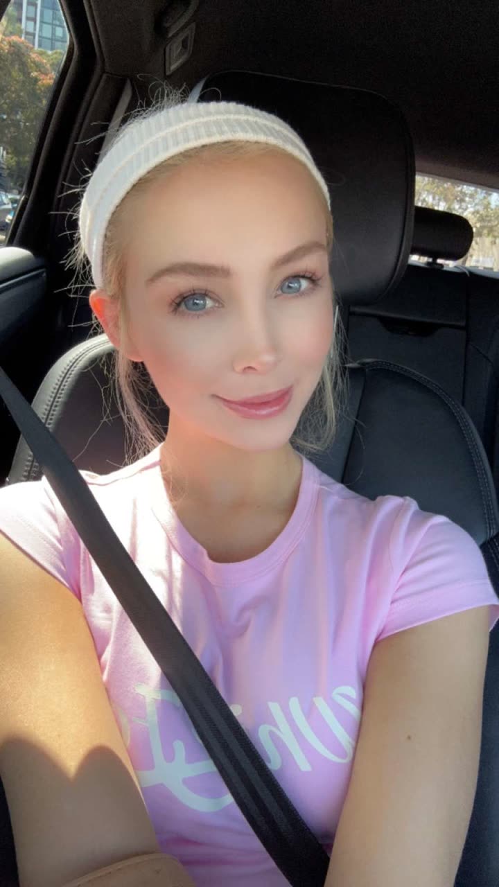 emxllouise snapchat image archive image