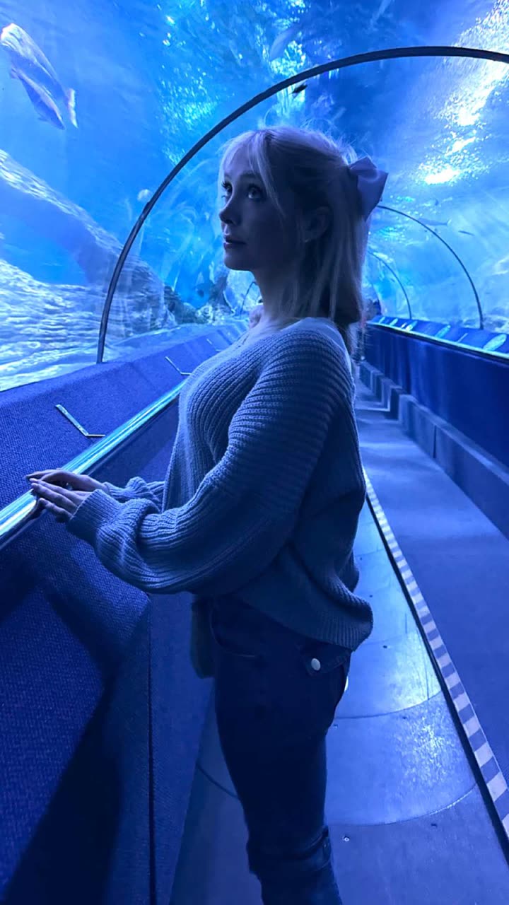 emxllouise snapchat image archive image