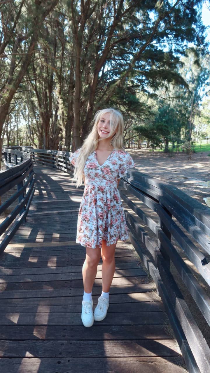 emxllouise snapchat image archive image