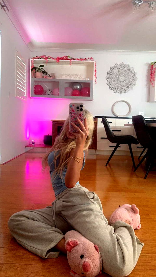 emxllouise image ~ Altpins