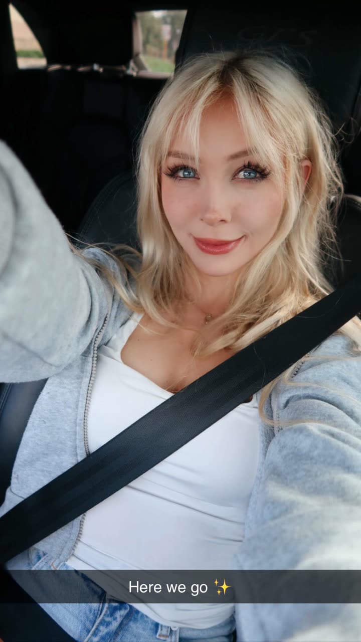 emxllouise snapchat image archive image