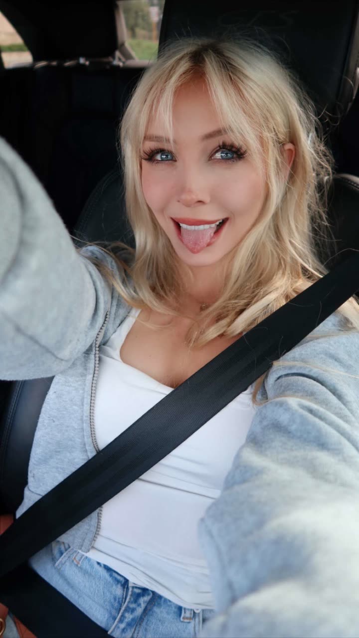 emxllouise snapchat image archive image